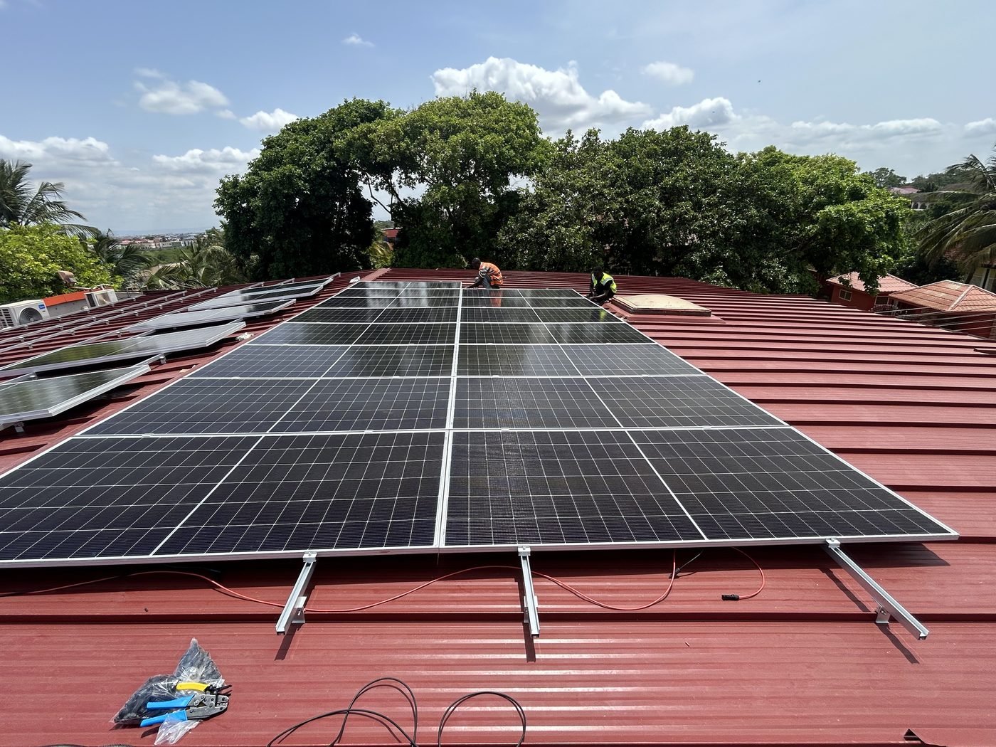 250kW solar system for a hotel in Ghana — rooftop array over the main building — a real data point behind solar system cost in Ghana (2026)