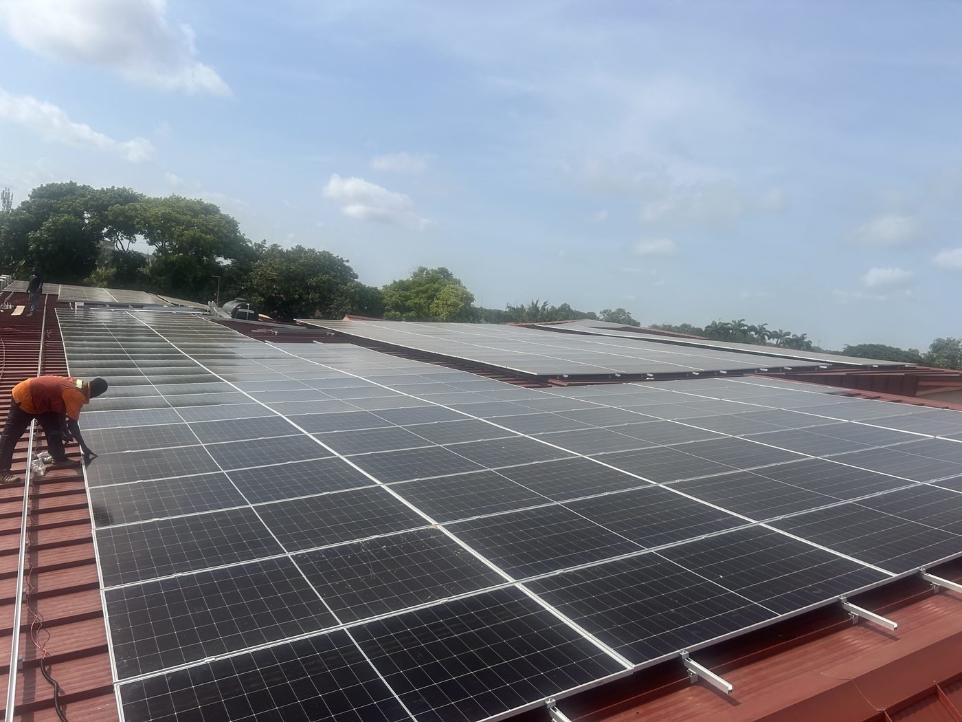 Drone view of the rooftop array of a 250kW hotel solar system in Ghana