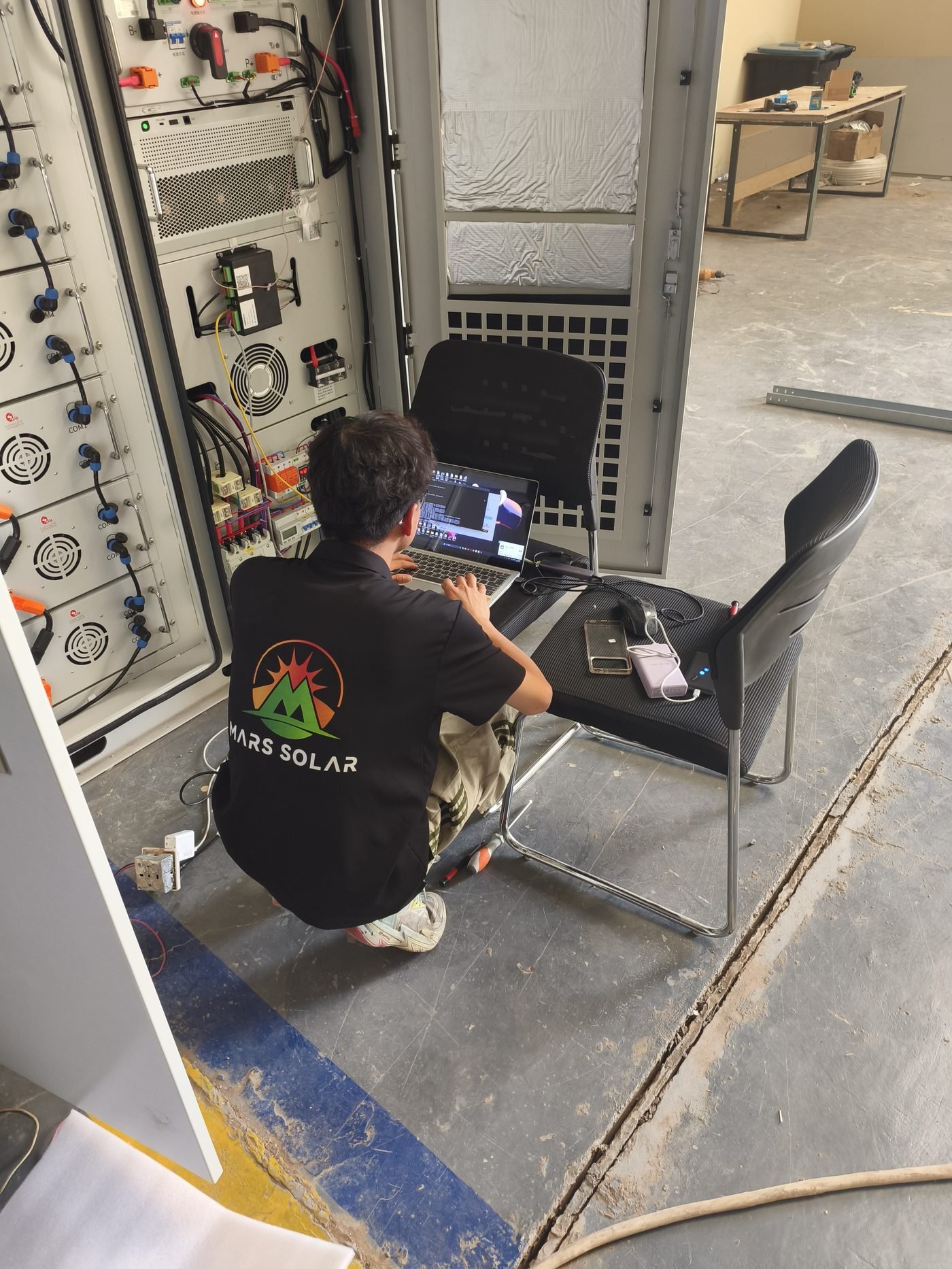 Commissioning the battery cabinet of a solar system for wastewater plant in Sudan